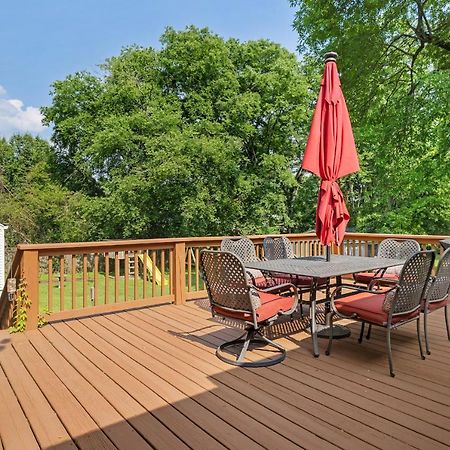 Villa Neighborhood Retreat, Large Yard, Fire Pit à Nashville Extérieur photo